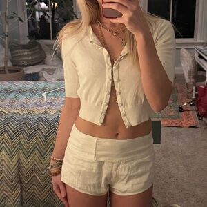 Banana Republic Ivory Button-Up Crop Top